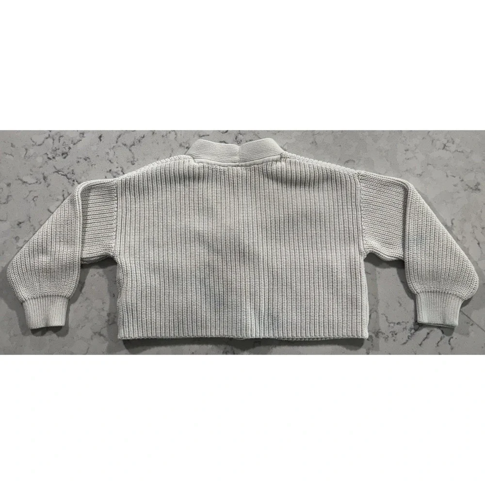 GAP Kids Girls Small 6-7 Ivory Cropped Shaker Knit Button Front Cardigan Sweater